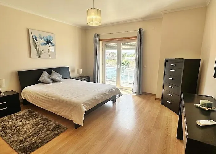 Heilige Efigenie By Interhome Nyaraló Lourinhã