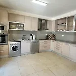 Heilige Efigenie By Interhome Hébergement de vacances Lourinhã