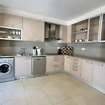 Heilige Efigenie By Interhome Lourinhã