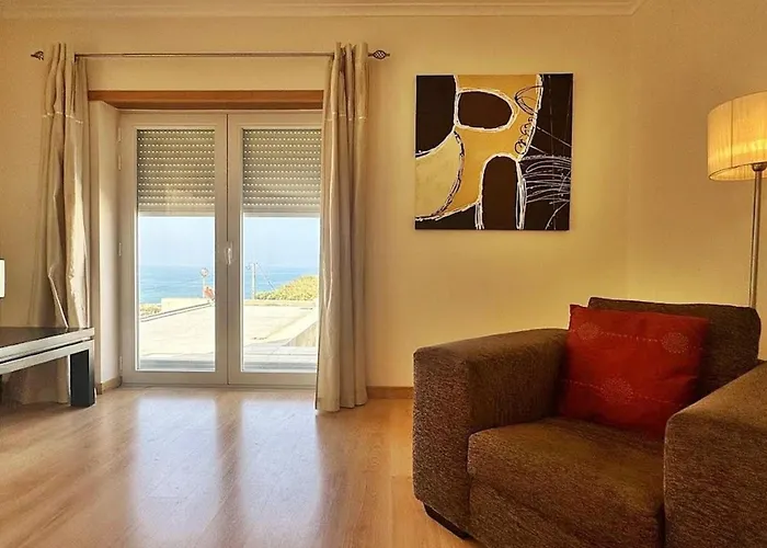 Heilige Efigenie By Interhome * Lourinhã